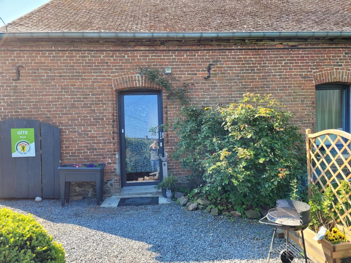 Studio Bienvenue Du Cote De Chez Nous Avec Jardin Privatif Wignehies Экстерьер фото